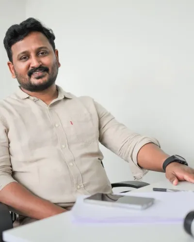 Clinical photograph of Dr. Sarath Chandran, MBBS, MD (DVL), dermatologist at DermaVue