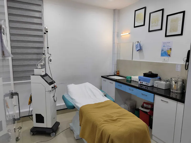 Dermatologist-Kochi-_44
