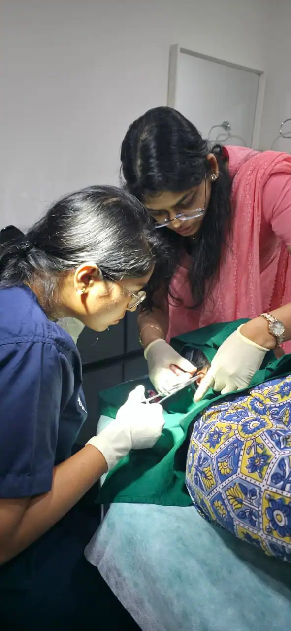 Best dermatologist consultation at DermaVue skin clinic